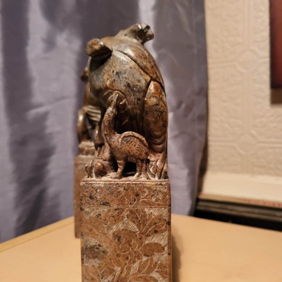 Beautiful & rare Marble carved Foo Dog Bookends Extremely old and very detailed - Picture 2 of 9